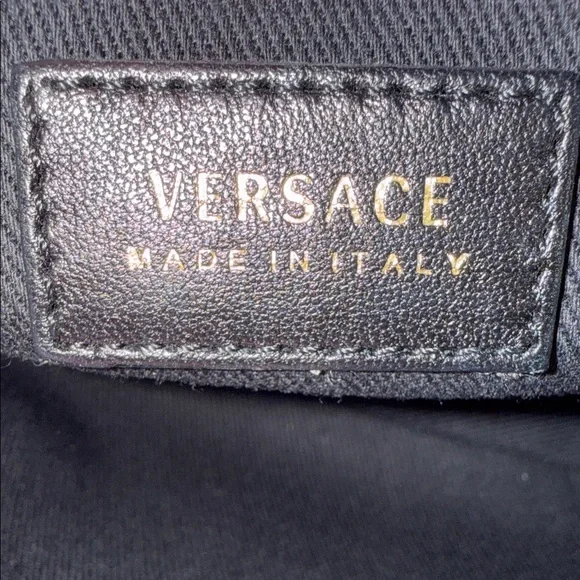 RARE Versace Metallic Pink Crossbody Bag Gold Chain CAMERA purse PERFECT SIZE! - Picture 12 of 17